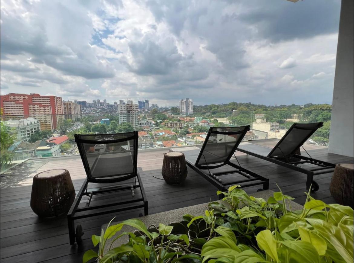 Kl Sentral Serviced Apartment - The Establishment Kl Sentral By Loop Suites Куала-Лумпур Экстерьер фото